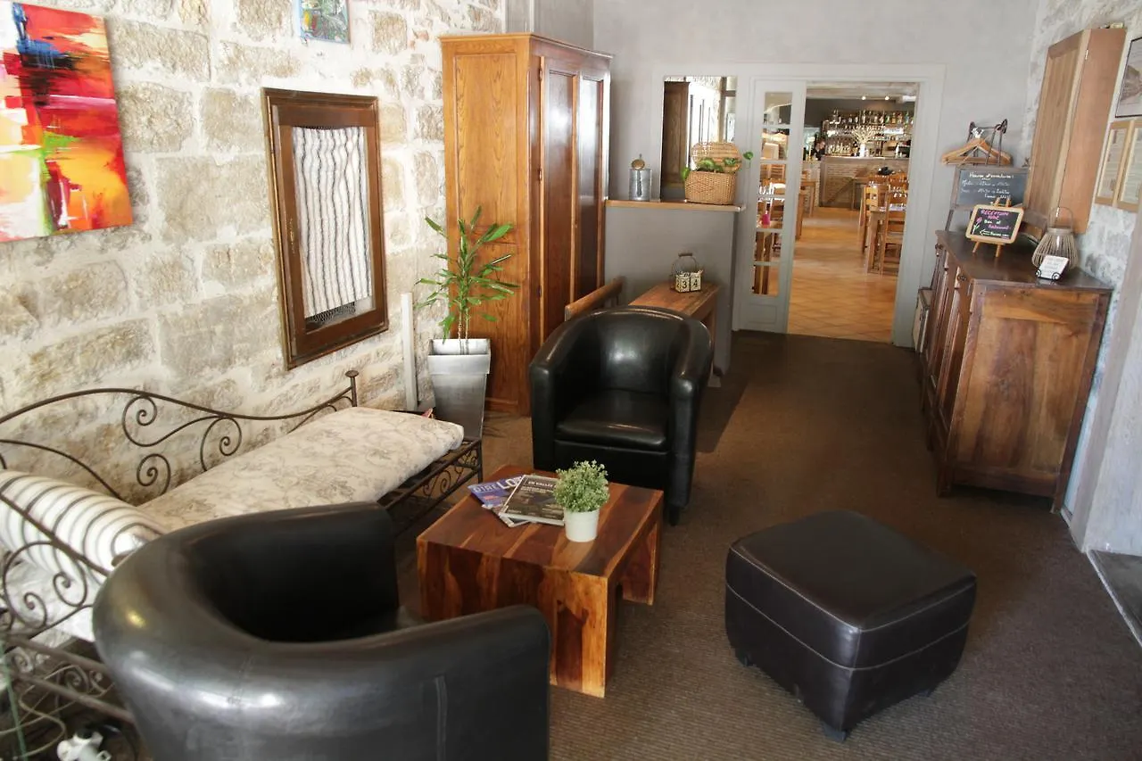 Hotel Logis hôtel Spa La Truite Dorée Vers
