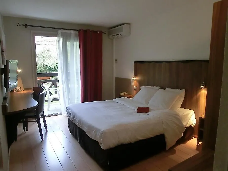 Logis hôtel Spa La Truite Dorée Vers  France
