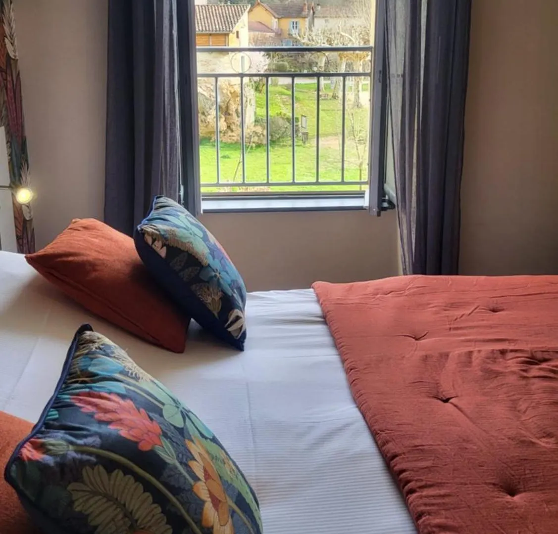 Logis hôtel Spa La Truite Dorée Vers  France