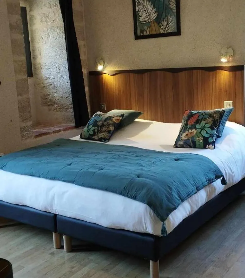 Logis hôtel Spa La Truite Dorée Vers  France